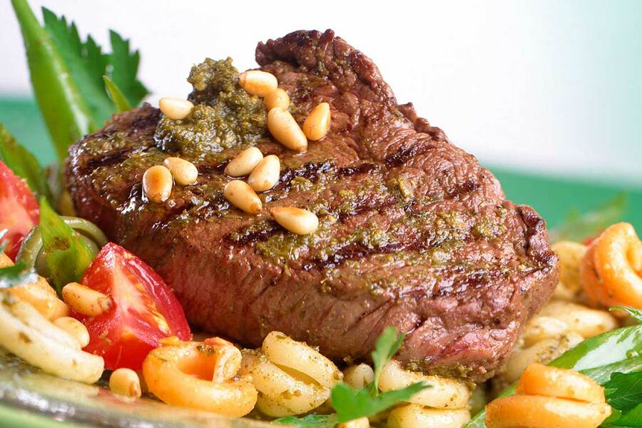 Pestomarinert American Striploin